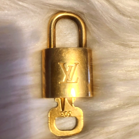 Louis Vuitton Other - AUTHENTIC LOUIS VUITTON LOCK AND KEY #305
